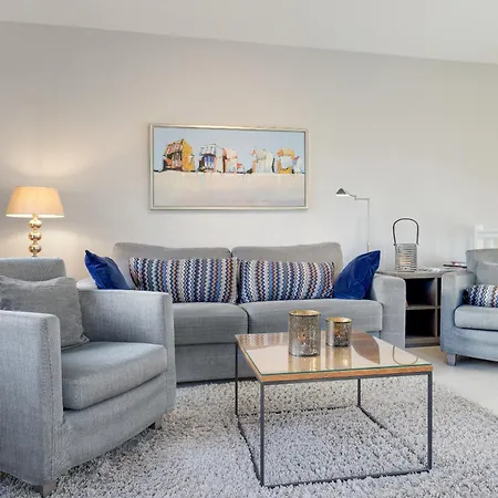 Litz Hues Apartment *